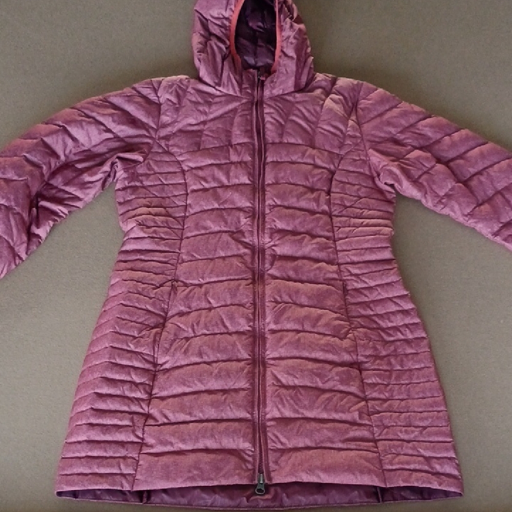 Eddie Bauer Women's Hooded Puffer Jacket - Mauve
